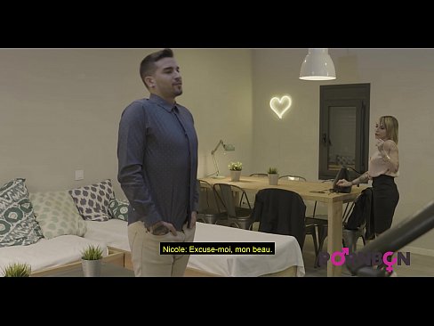 ❤️ PORNBCN 4K Mzimayi wina wokhwima mawere akulu akufuna kubetiridwa kumatako gigolo wachichepere wokhala ndi dick blowjob amortism kulimba kwamanja ntchito galu kalembedwe kankhongola kunyambita pachimake French subtitles Zolaula pa ife